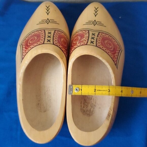 Dutch Wooden Clogs (made in Holland, size unknown) - Picture 7 of 7